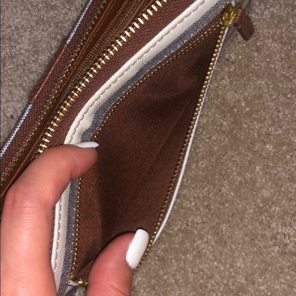 Wallet - Picture 3 of 8